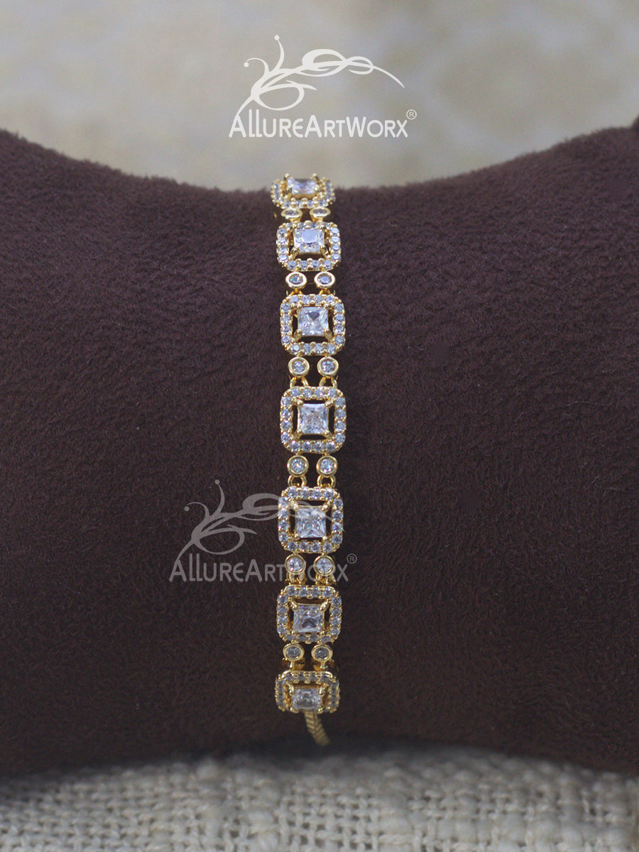 Dazzling Bracelet