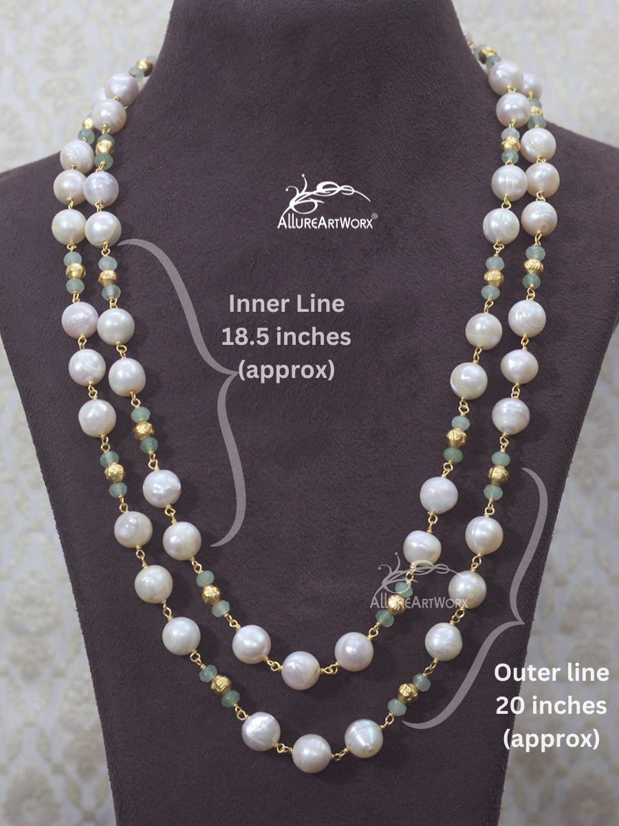 Pearl Neckpiece