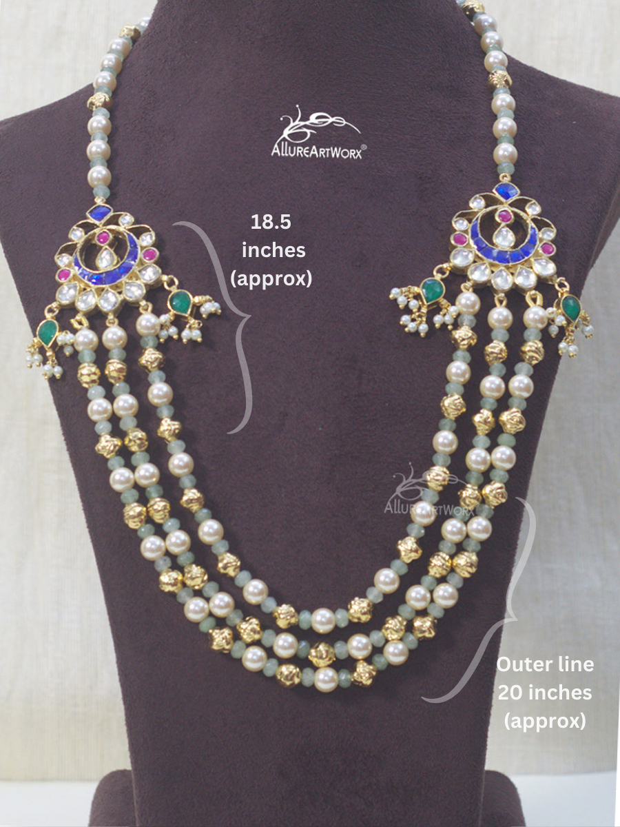 Traditional Neckpiece