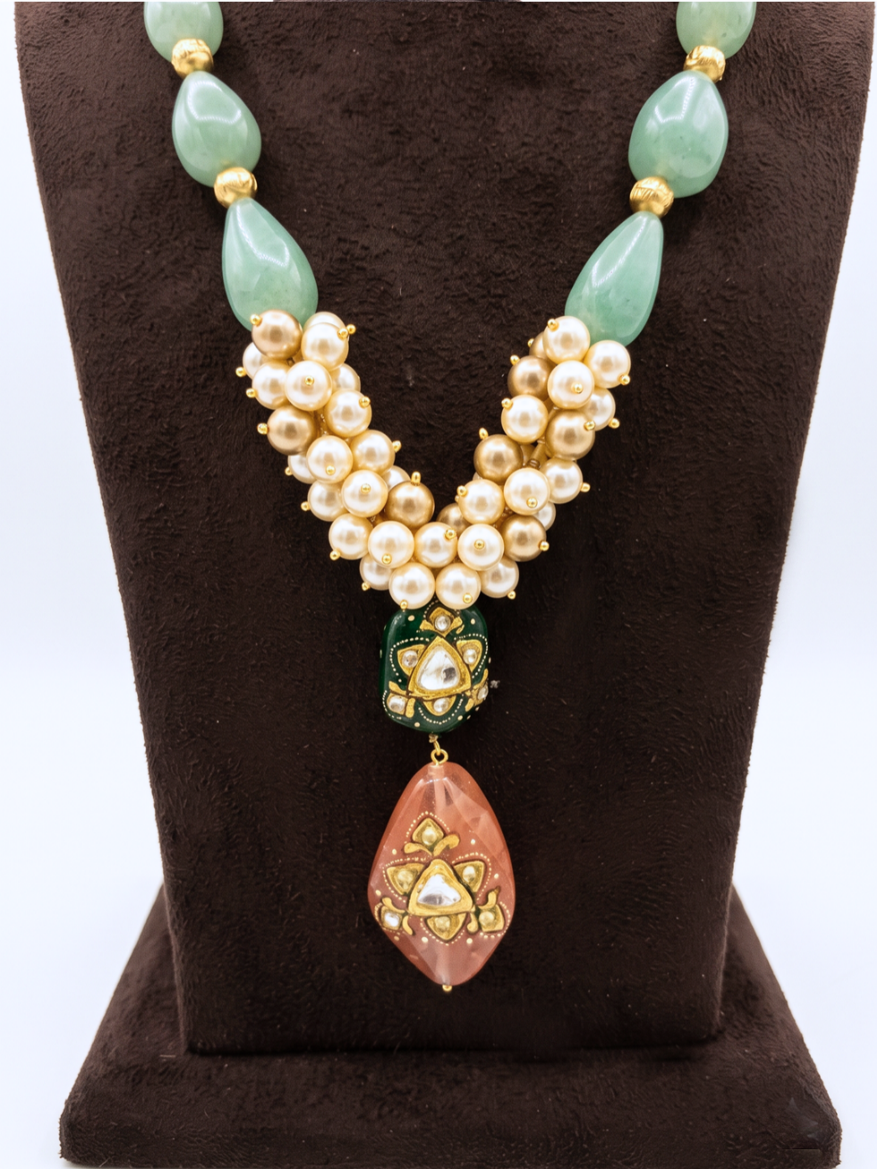 Aventurines Pearl Neckpiece