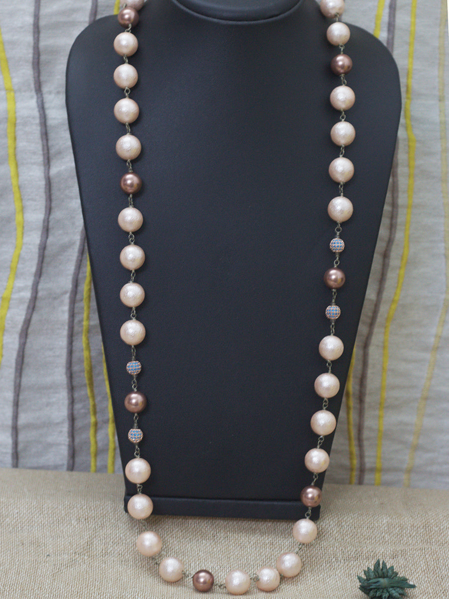 Pearl Neckpiece