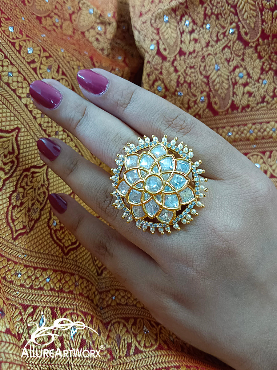 Kundan Ring