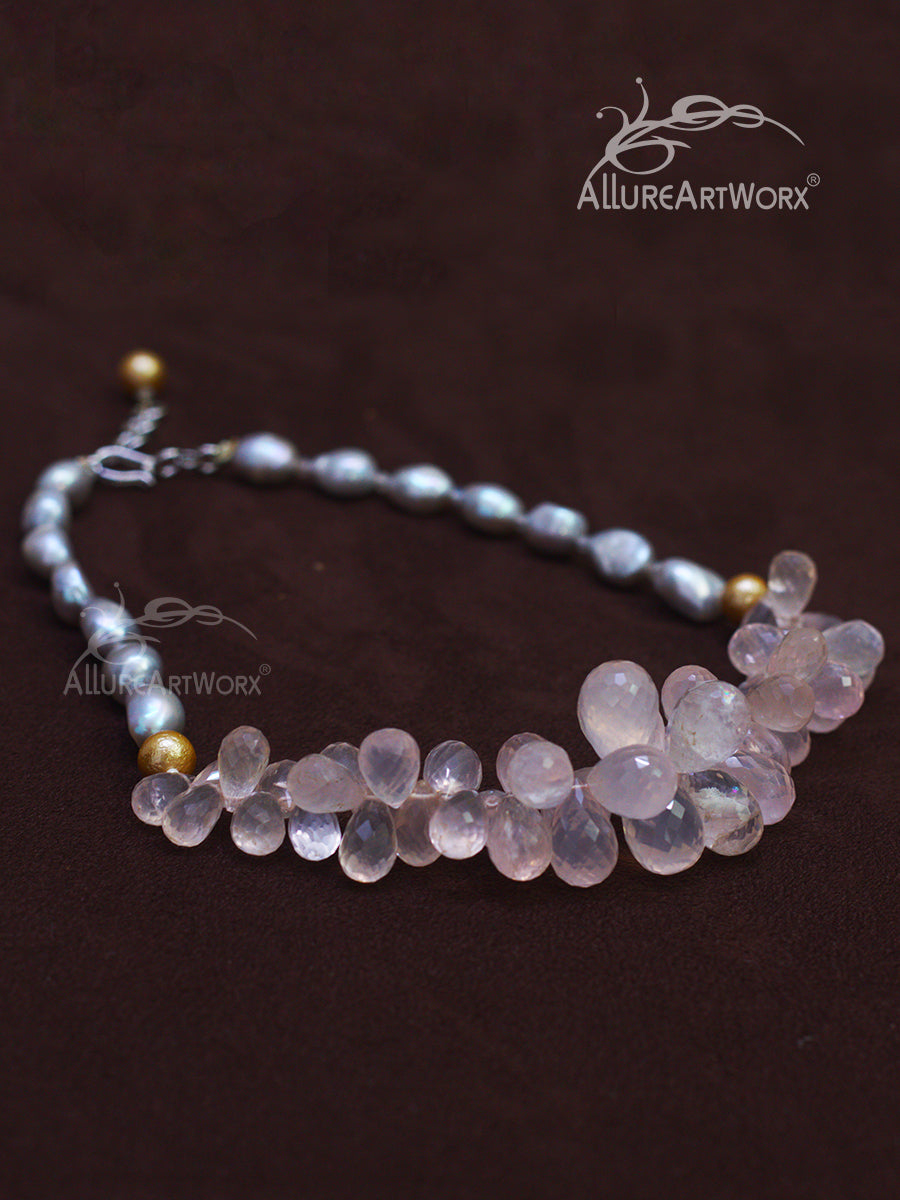 Rosequartz Neckpiece