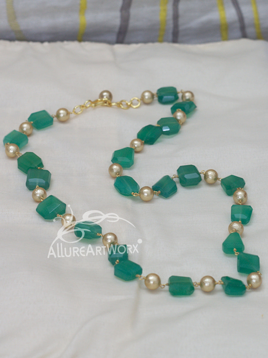 Green Onyx Neckpiece