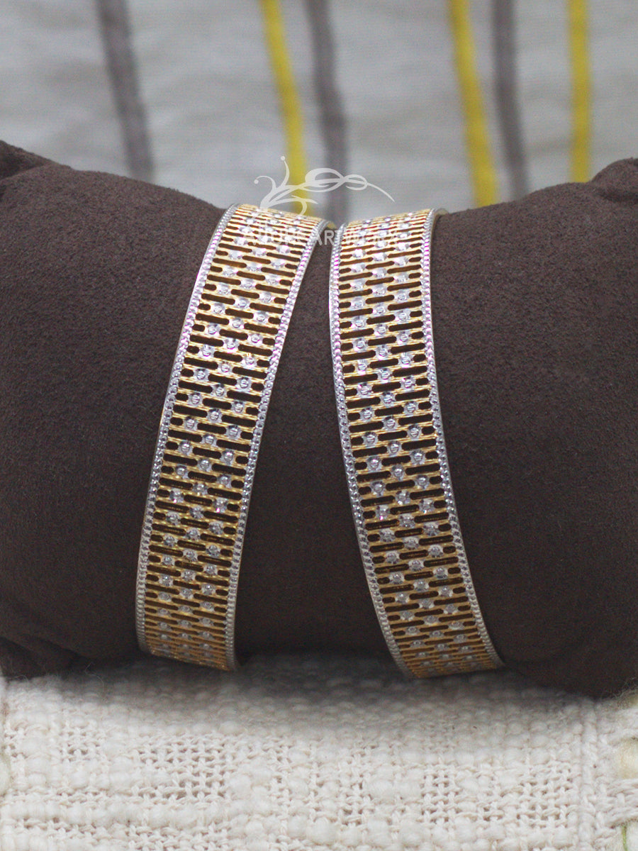 Trendy Bangles(two tone)