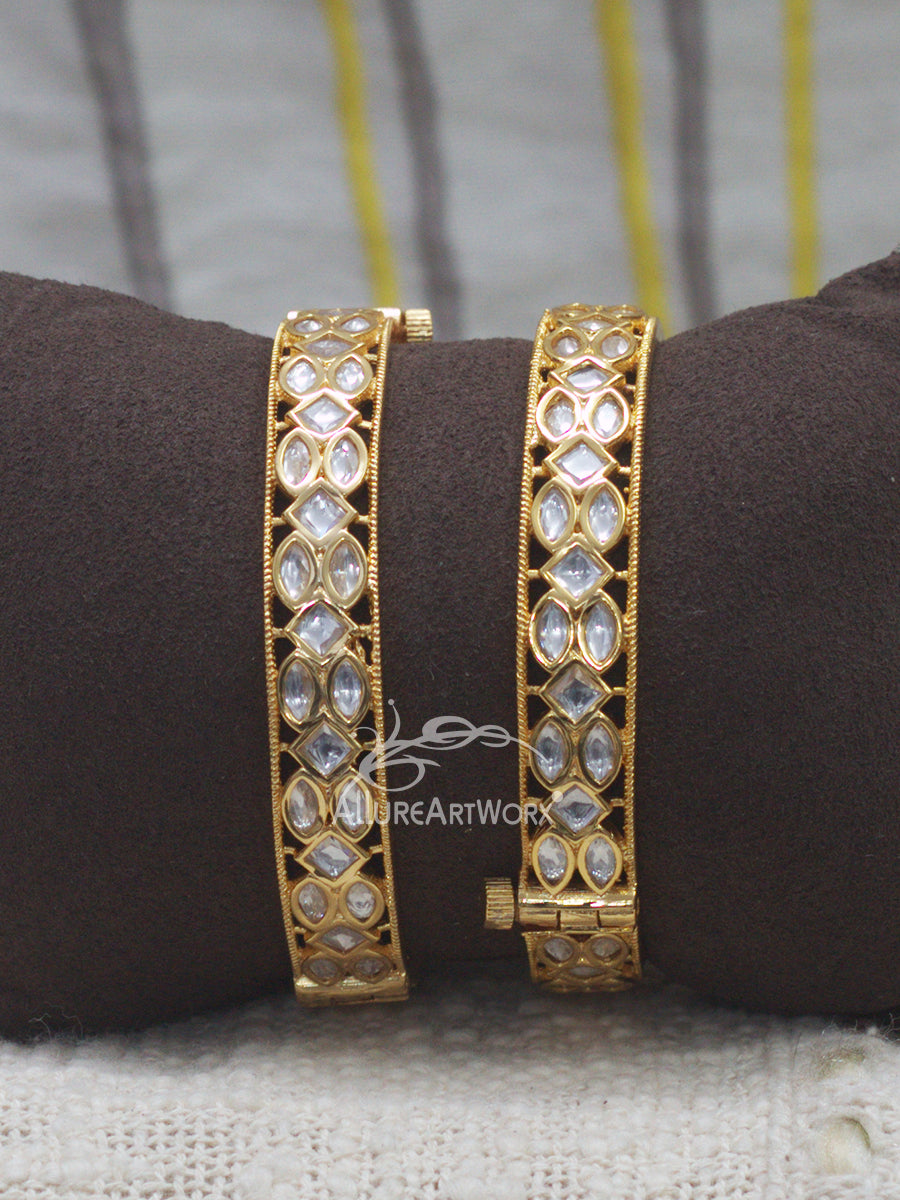 Kundan Bangles