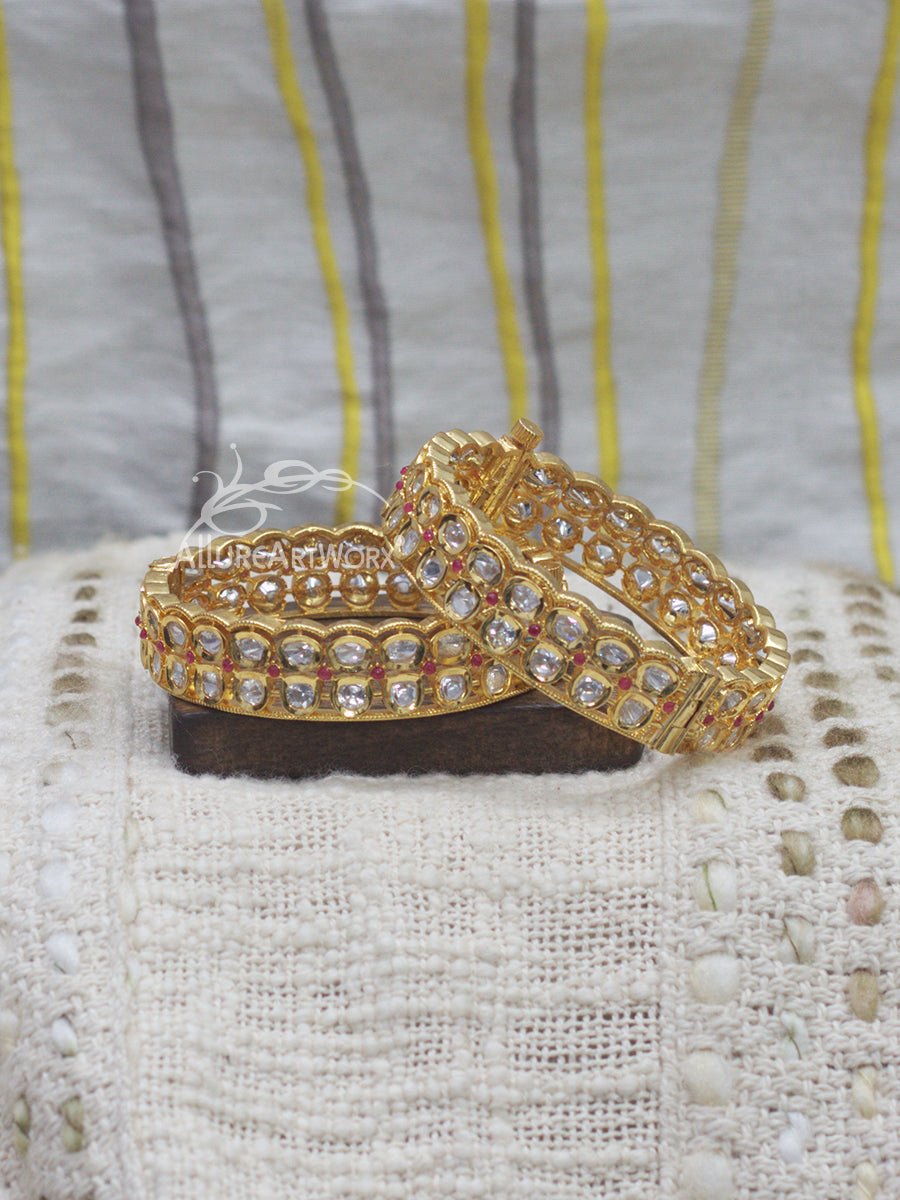 Kundan Bangles