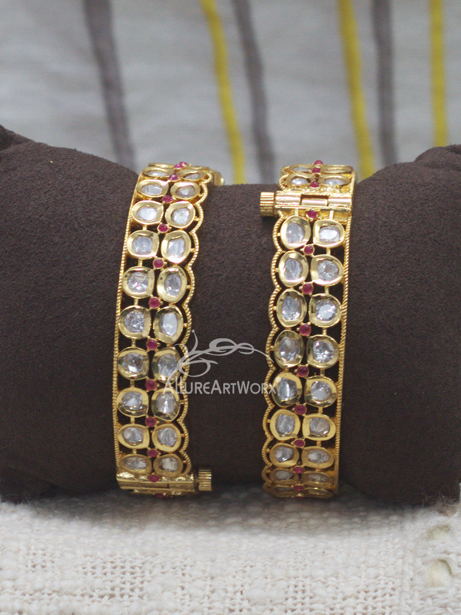 Kundan Bangles